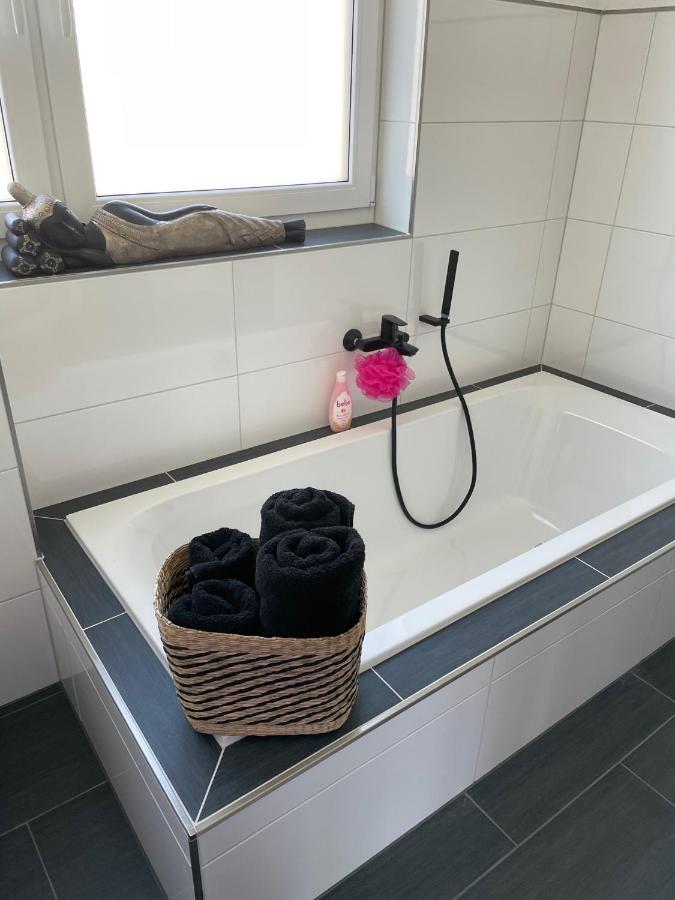 Apartments Saaldorf-Ferienhaus Mit 6 Apartments 45Qm-120Qm Direkt Am Thueringer Meer-Bleilochtalsperre 巴特洛本施泰因 外观 照片